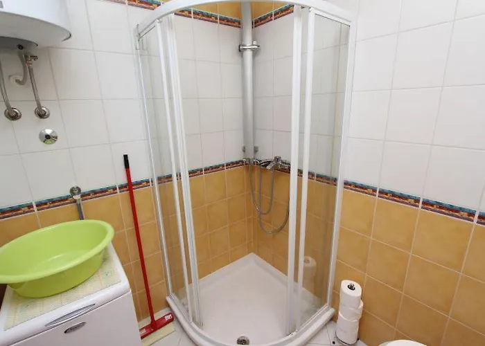 아파트 Alen 로비니